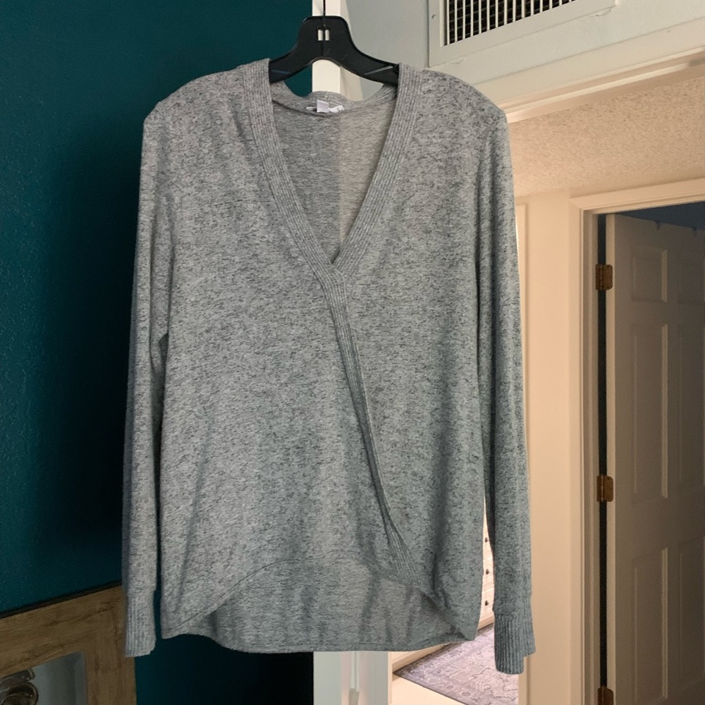 Olivia Grey long sleeved top